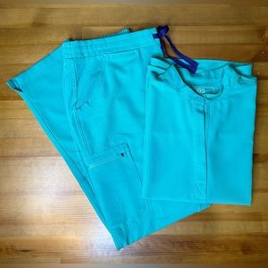 FIGS Surgical Green Yola